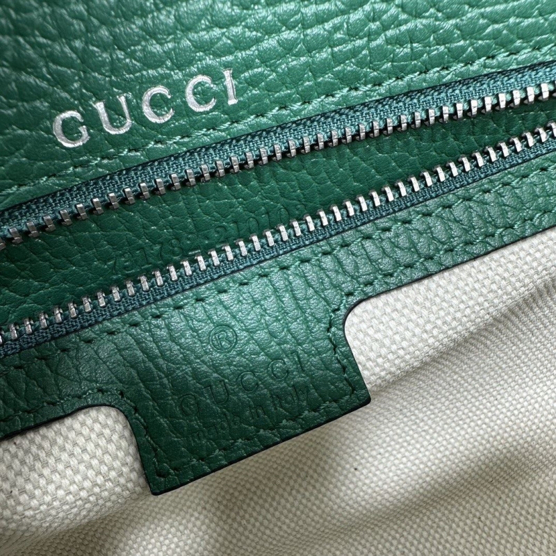 Gucci Wallets & Purse